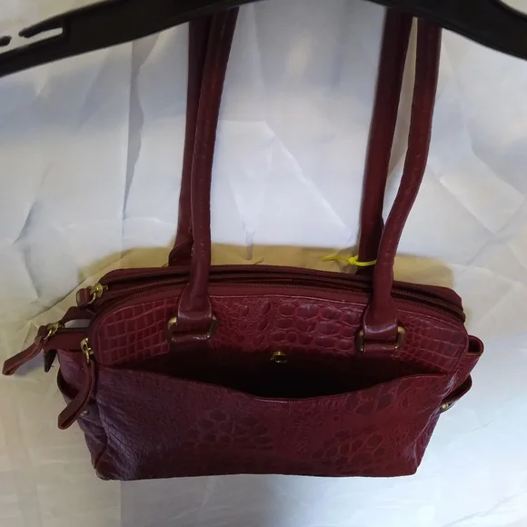 Vintage Great American Leather Works Studded Croc Embossed Shoulder Bag